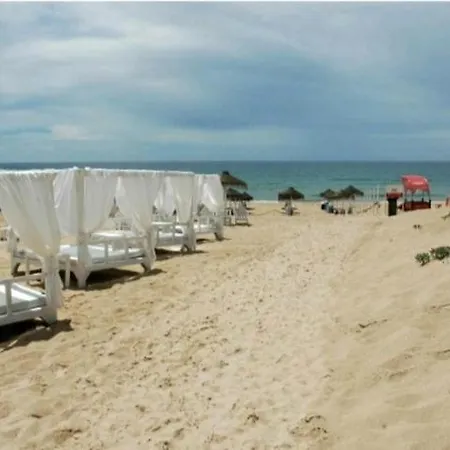 Ostello Capitan Beach House Costa da Caparica